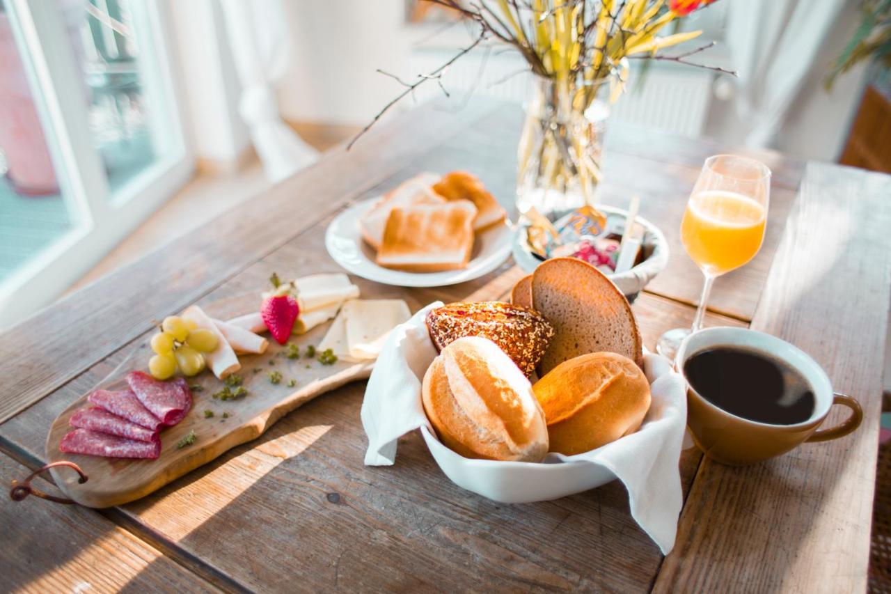 Bed & Breakfast Unter Den Linden Hungen Eksteriør billede