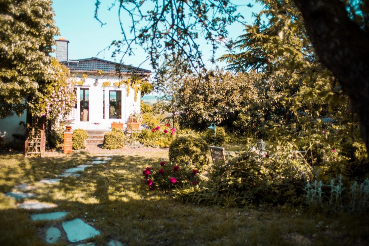 Bed & Breakfast Unter Den Linden Hungen Eksteriør billede